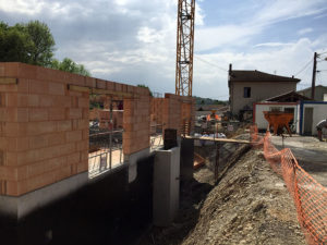 Entreprise de maçonnerie générale : construction d'immeuble en Isère à Saint Jean de Bournay